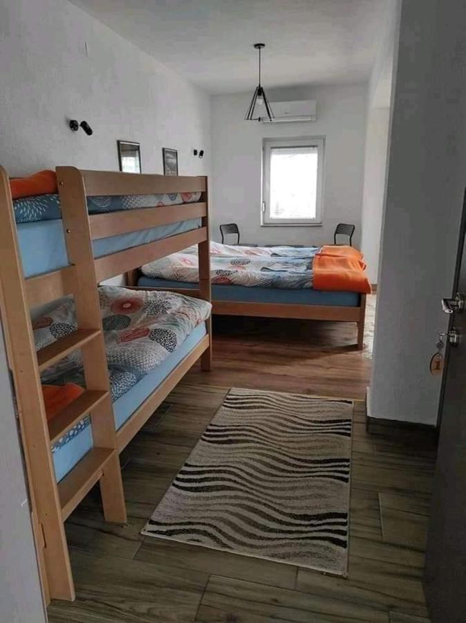 Casa Mular Acomodação com café da manhã Kruševo Exterior foto
