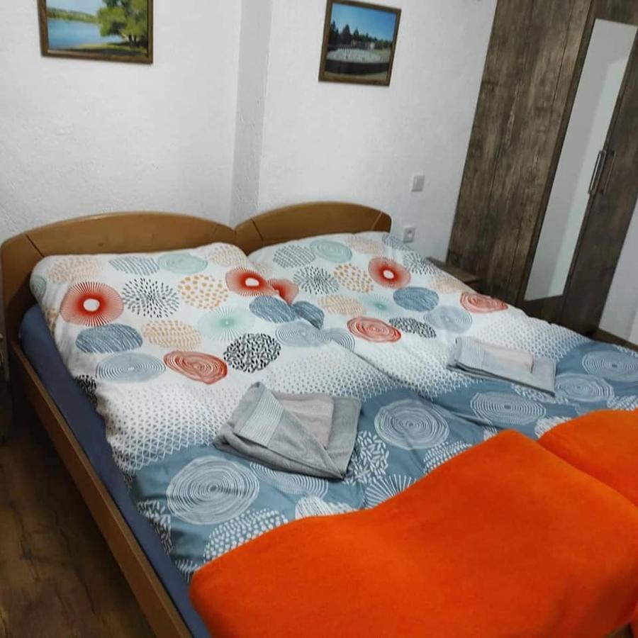 Casa Mular Acomodação com café da manhã Kruševo Exterior foto