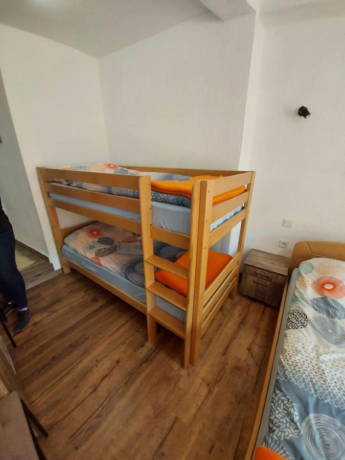 Casa Mular Acomodação com café da manhã Kruševo Exterior foto