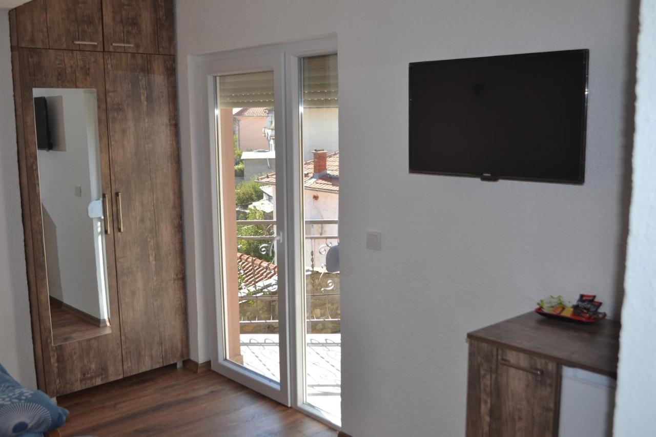 Casa Mular Acomodação com café da manhã Kruševo Exterior foto