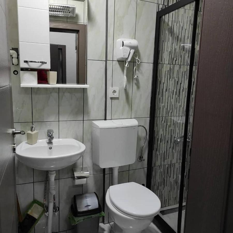 Casa Mular Acomodação com café da manhã Kruševo Exterior foto