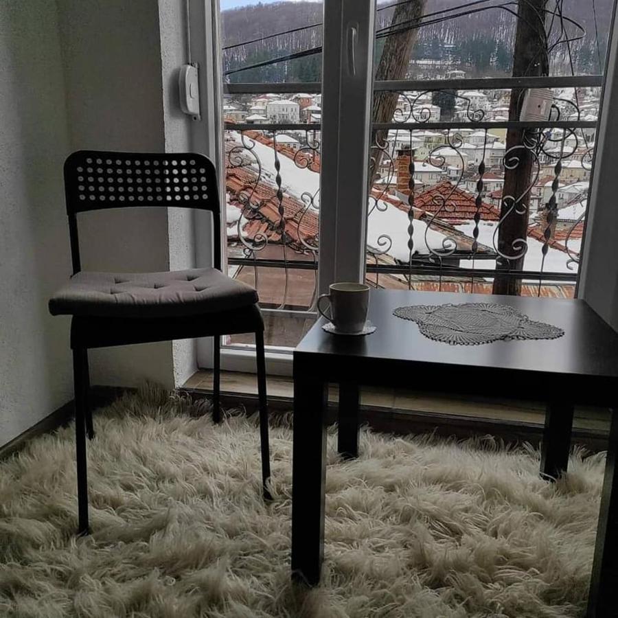 Casa Mular Acomodação com café da manhã Kruševo Exterior foto