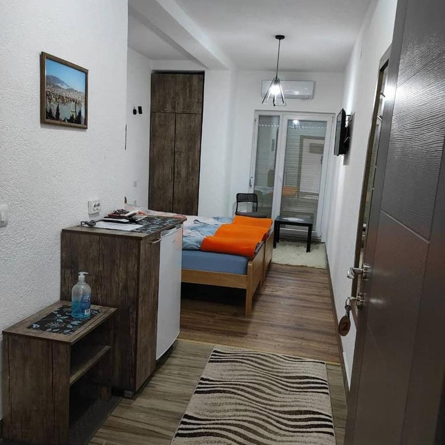 Casa Mular Acomodação com café da manhã Kruševo Exterior foto