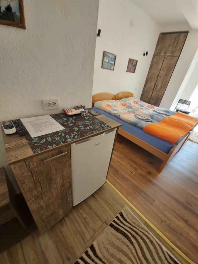 Casa Mular Acomodação com café da manhã Kruševo Exterior foto